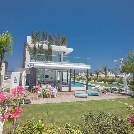 Villa Olivine Pearl 3 Protaras